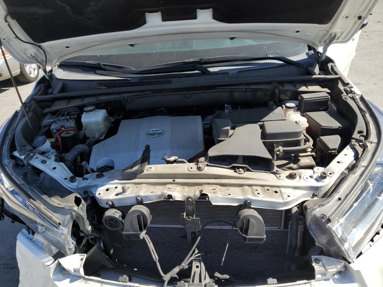 5TDDGRFH6KS058645 2019 Toyota Highlander Hybrid Limited