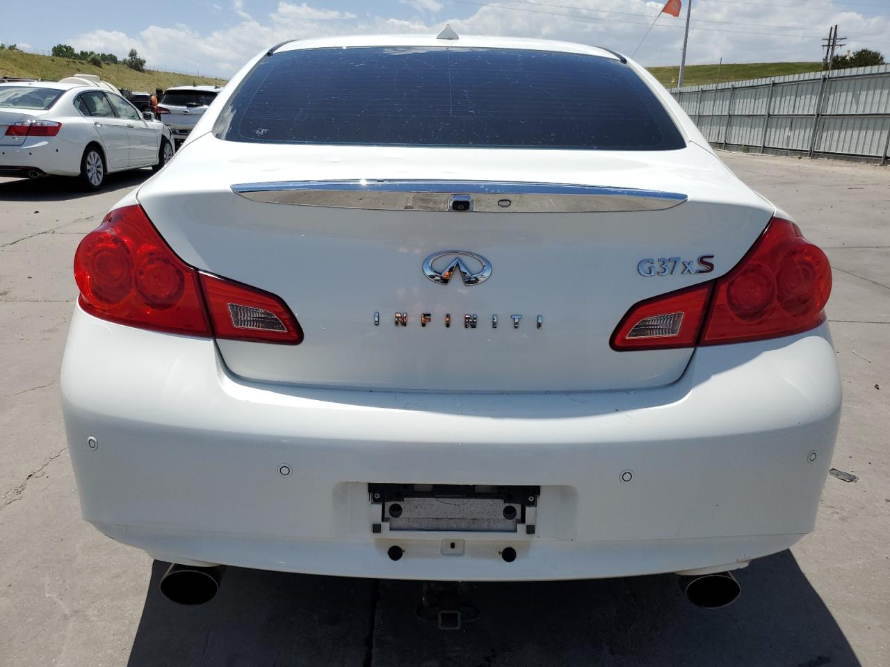 JN1CV6AR0AM252844 2010 Infiniti G37