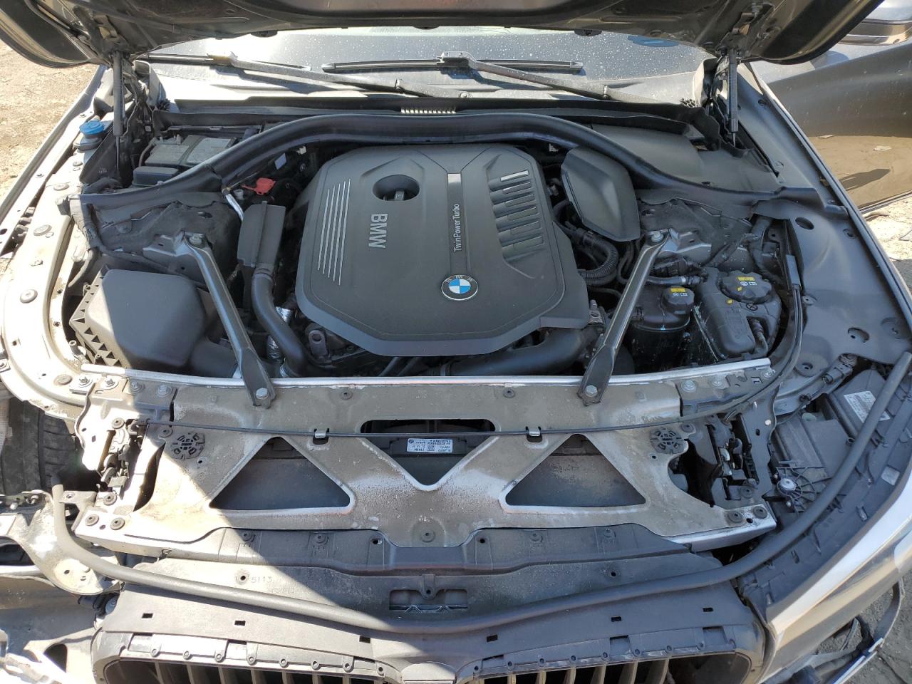 WBA7E4C57HGU99698 2017 BMW 740 Xi