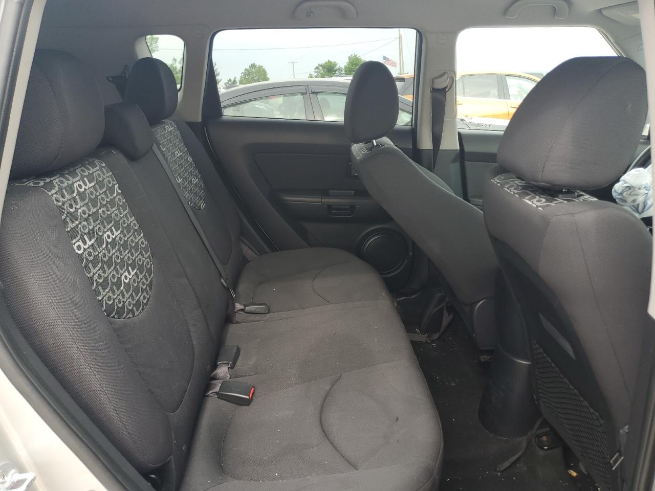 KNDJT2A25B7283366 2011 Kia Soul +