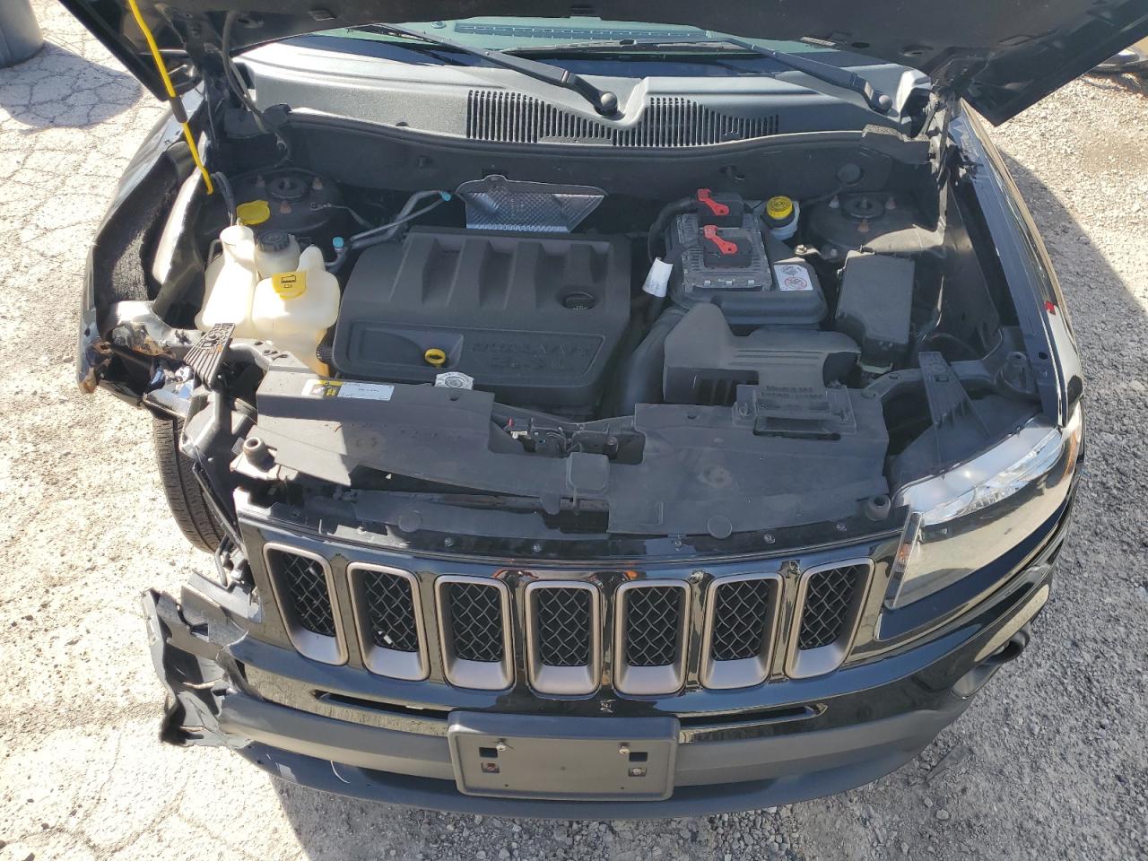 1C4NJCBB3GD785183 2016 Jeep Compass Sport