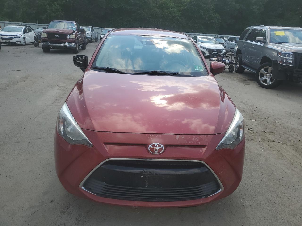 2018 Toyota Yaris Ia vin: 3MYDLBYV7JY326049