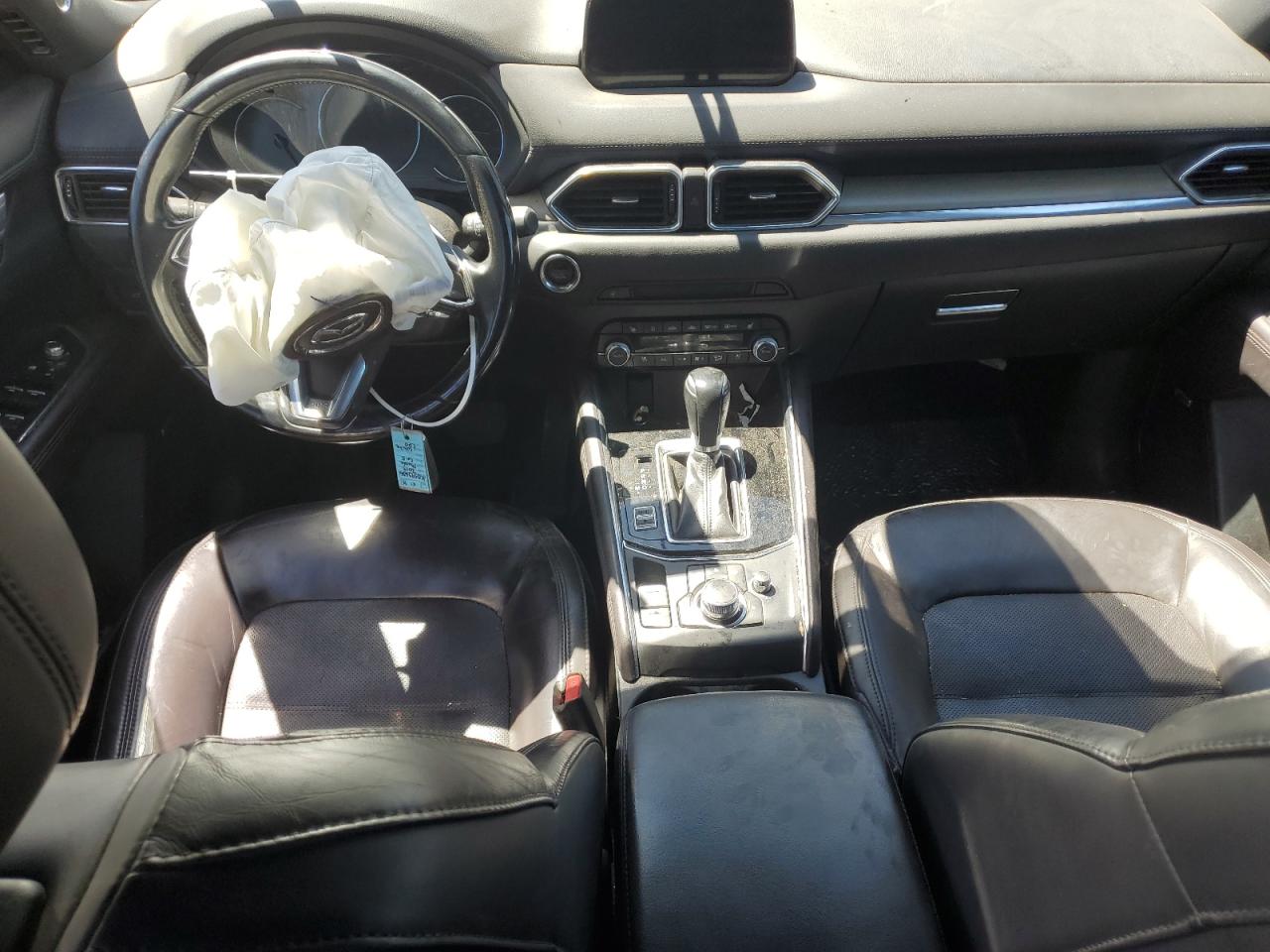 JM3KFBEY4K0595656 2019 Mazda Cx-5 Signature