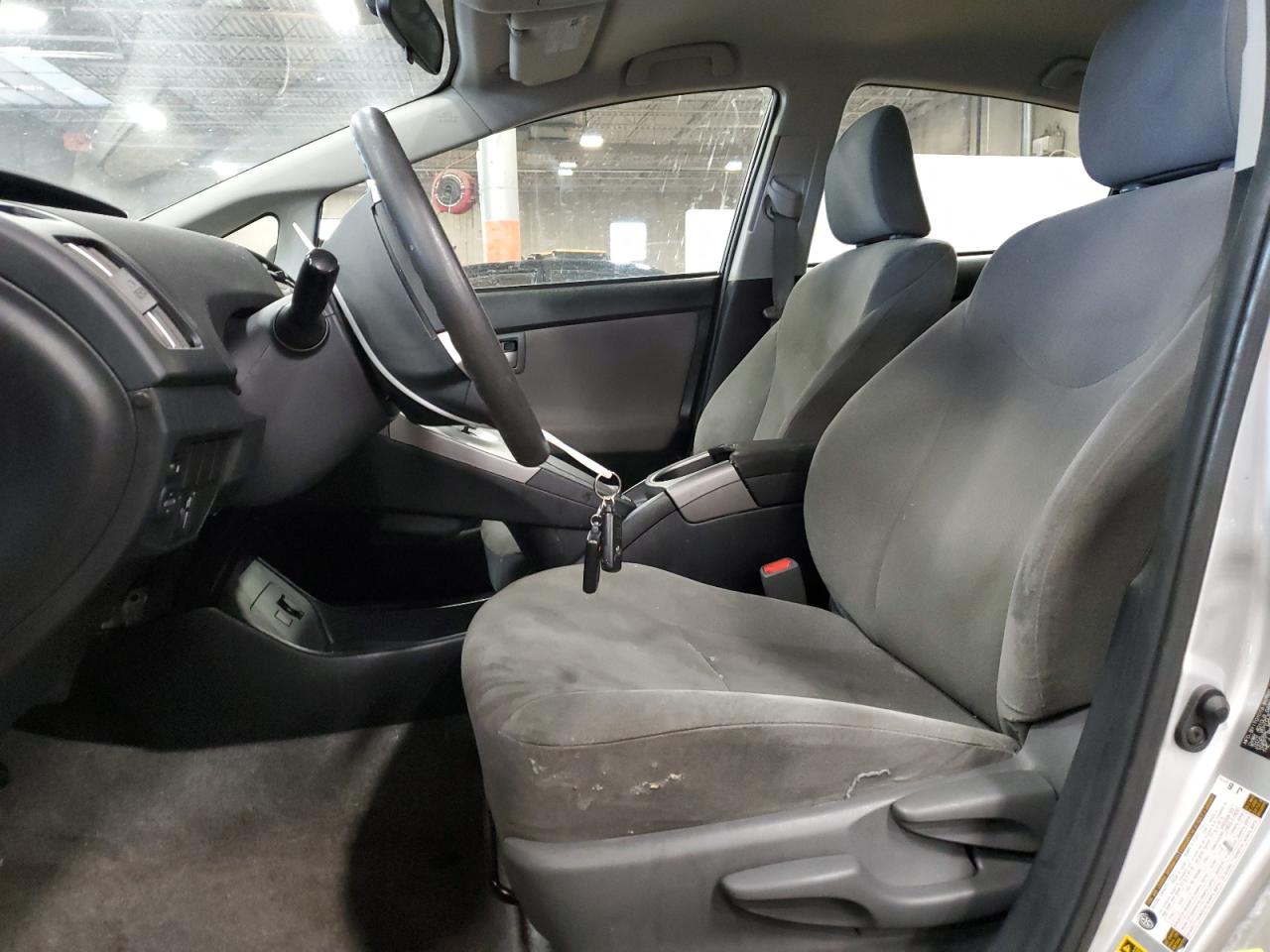 JTDKN3DU7E1749131 2014 Toyota Prius