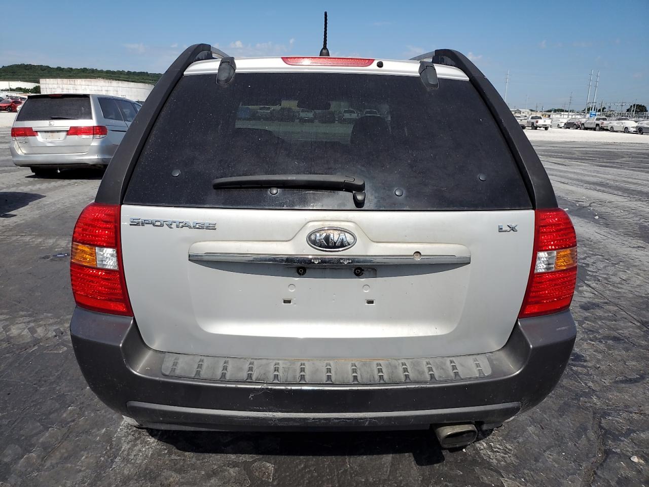 KNDJF724377391402 2007 Kia Sportage Lx