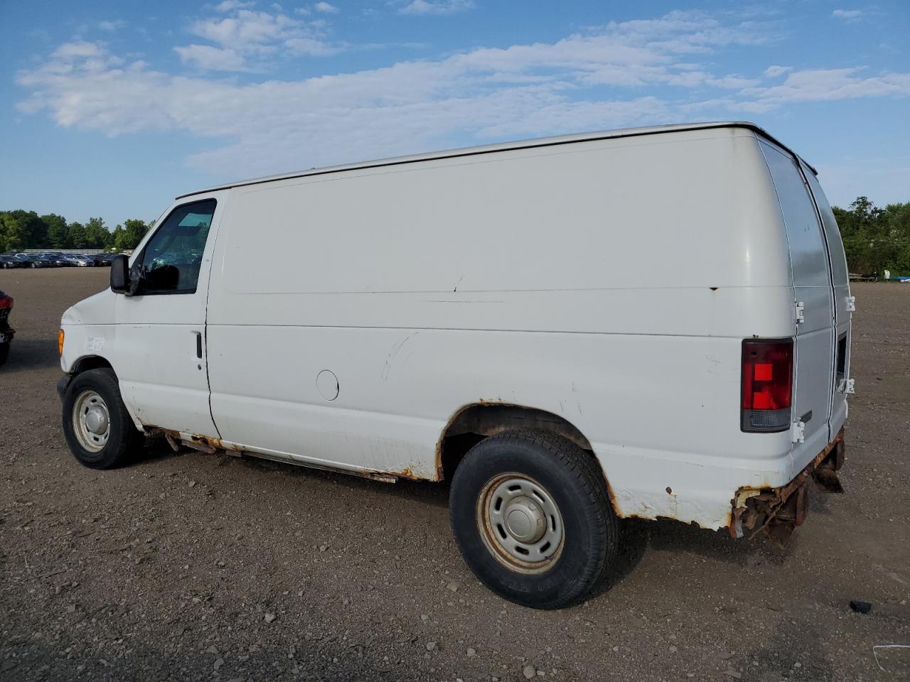 1FTRE14W25HA88765 2005 Ford Econoline E150 Van