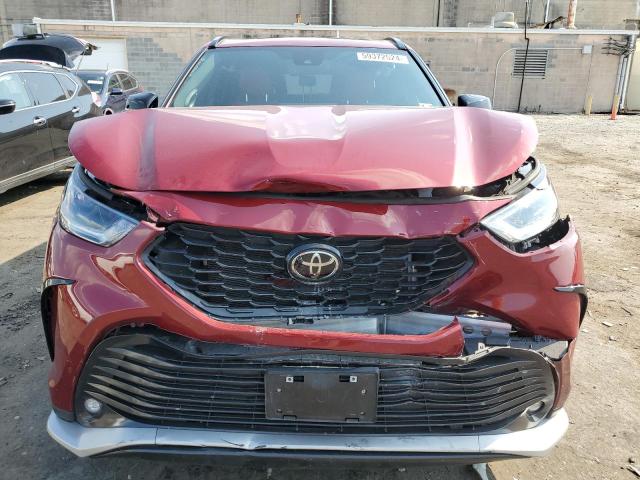 VIN 5TDKDRBH0PS509887 2023 Toyota Highlander, L no.5