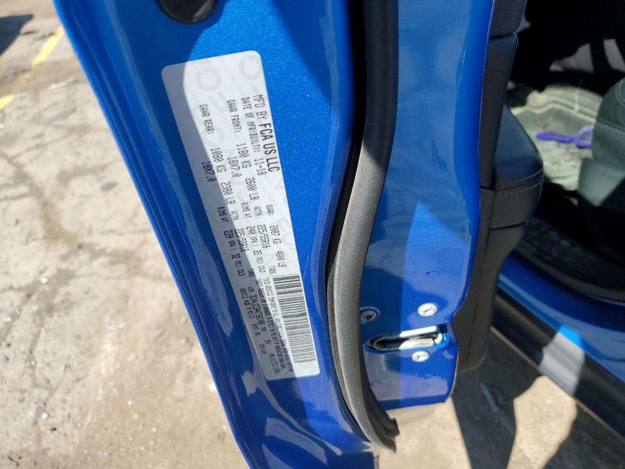 3C4NJDCB4KT661088 2019 Jeep Compass Limited