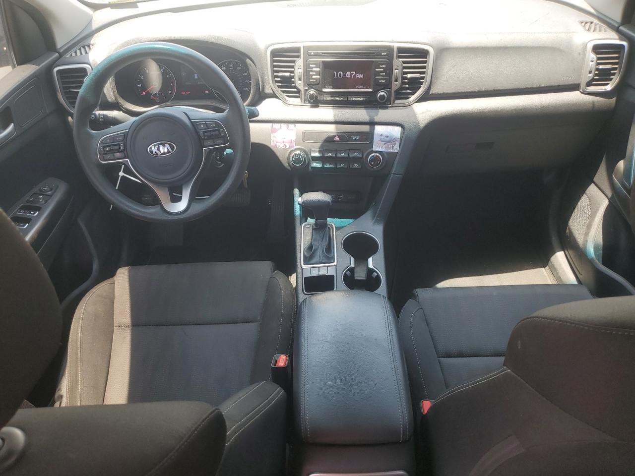 KNDPM3AC9K7623558 2019 Kia Sportage Lx