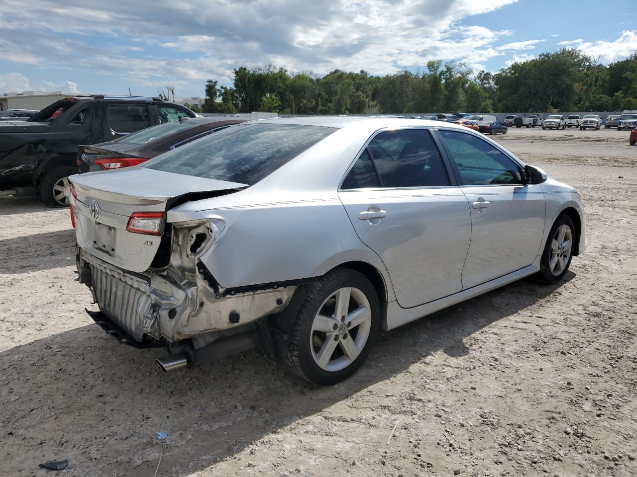 4T1BF1FK3DU249229 2013 Toyota Camry L