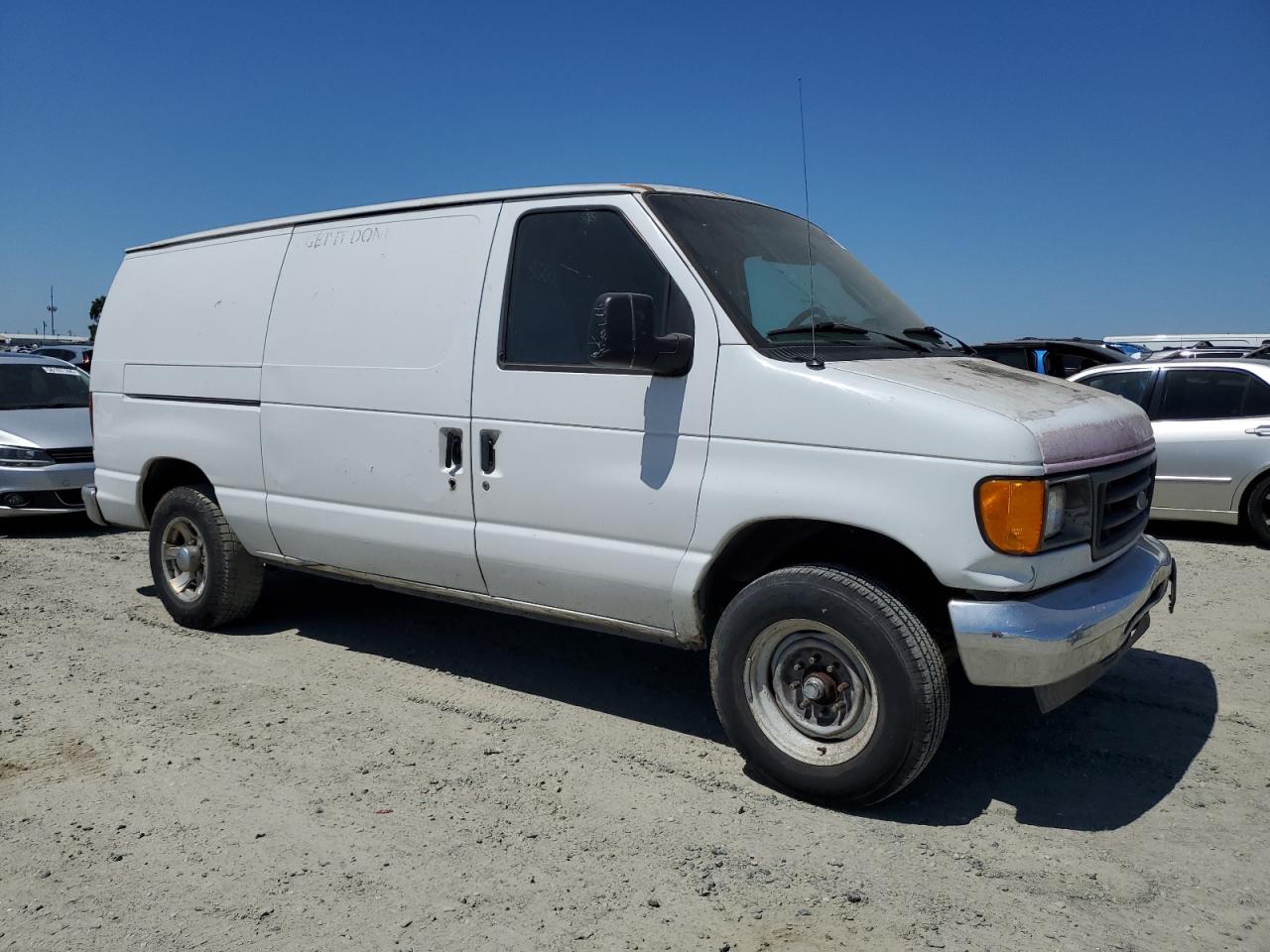 1FTNE24LX4HB00878 2004 Ford Econoline E250 Van