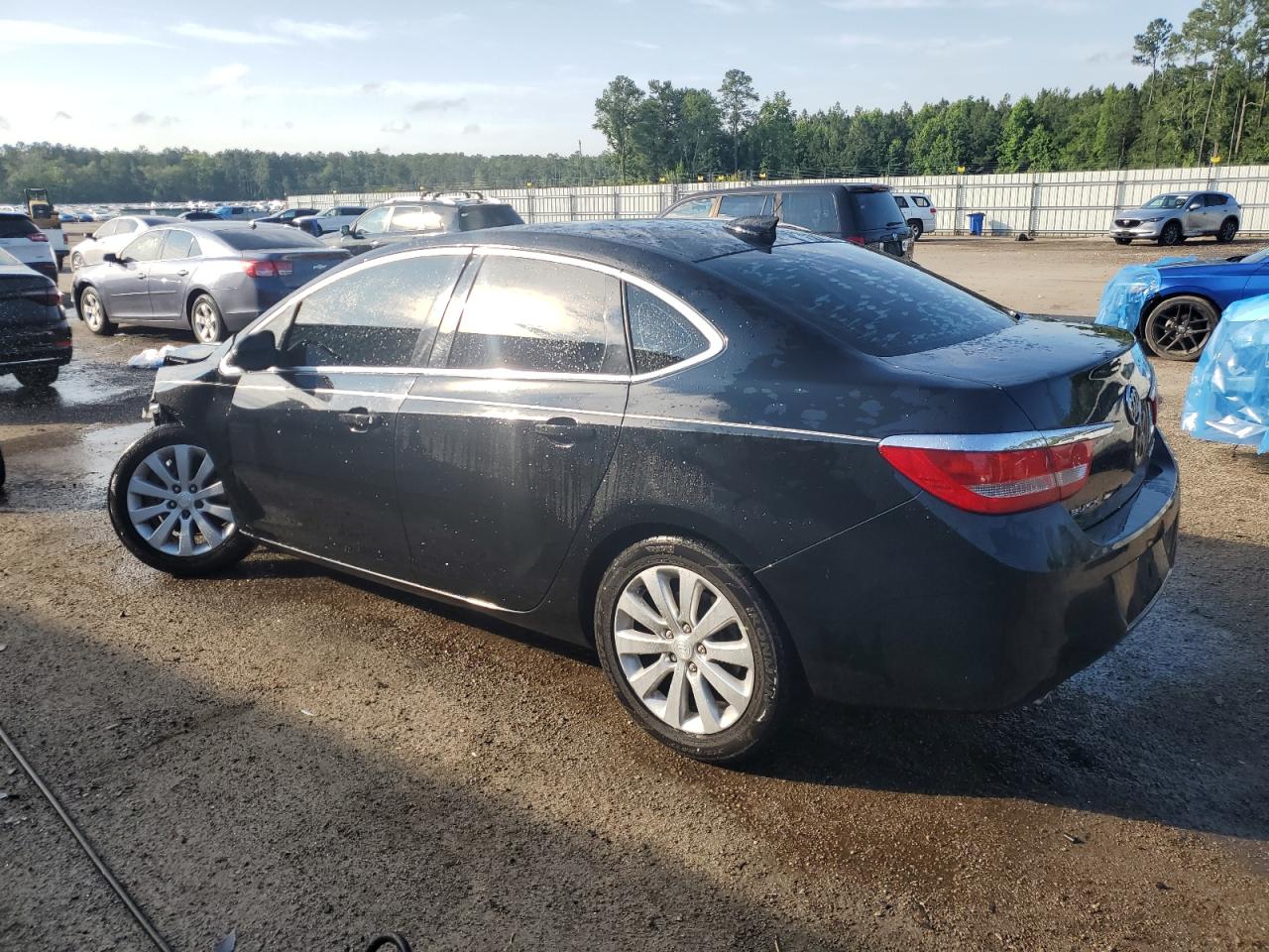 Lot #2921415825 2016 BUICK VERANO