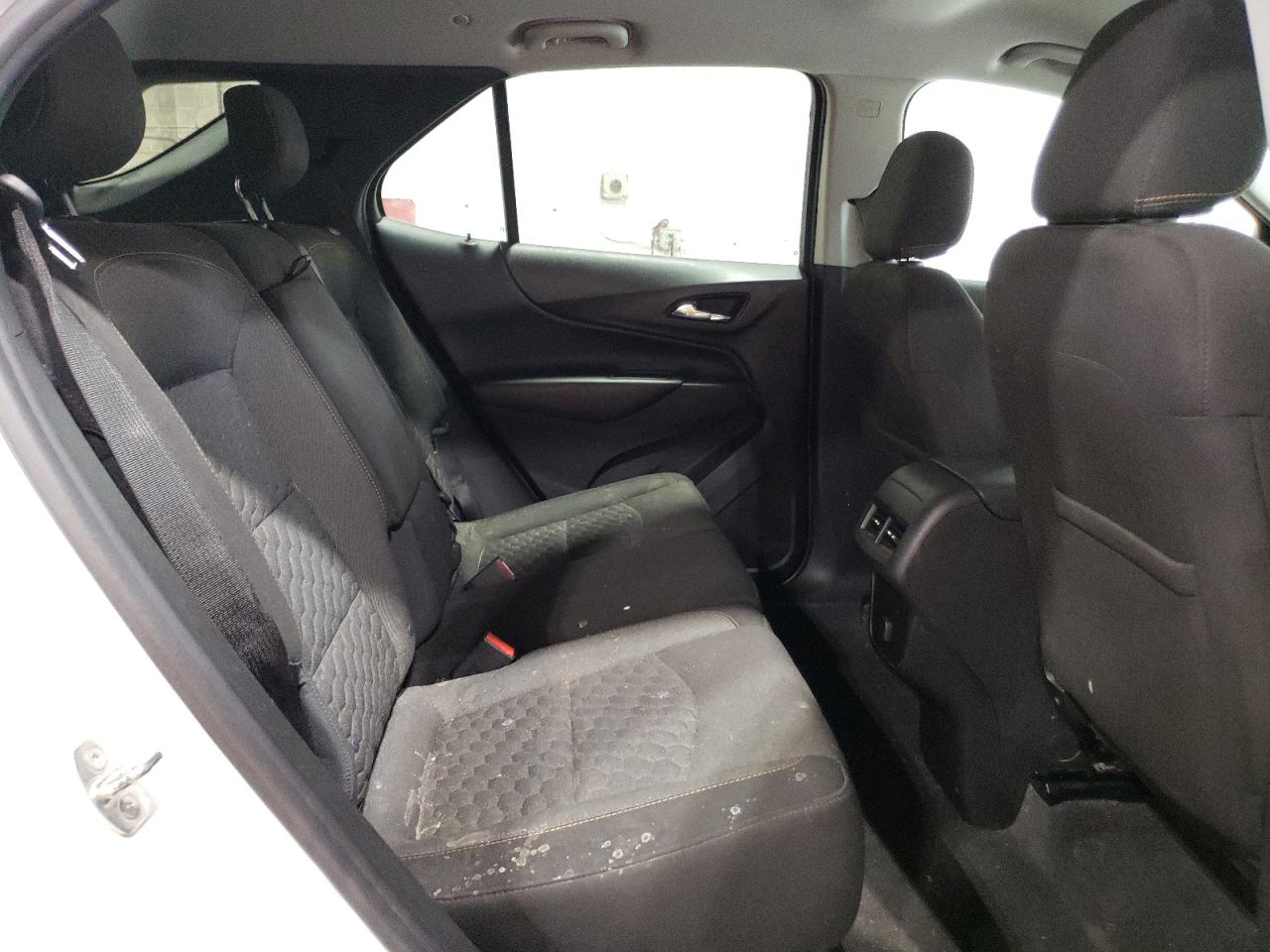 3GNAXJEV4JS571289 2018 Chevrolet Equinox Lt