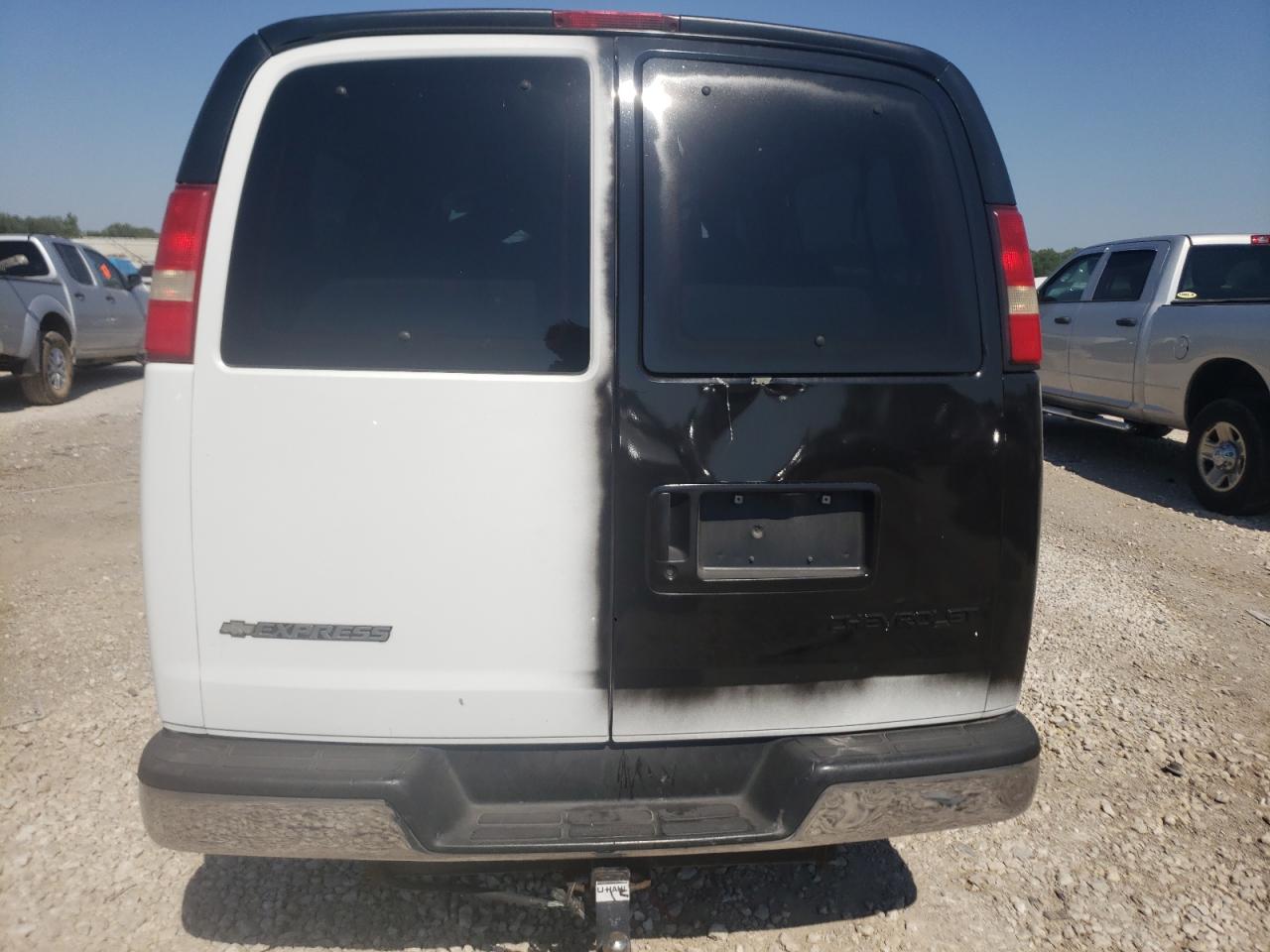 1GAHG39U761120217 2006 Chevrolet Express G3500