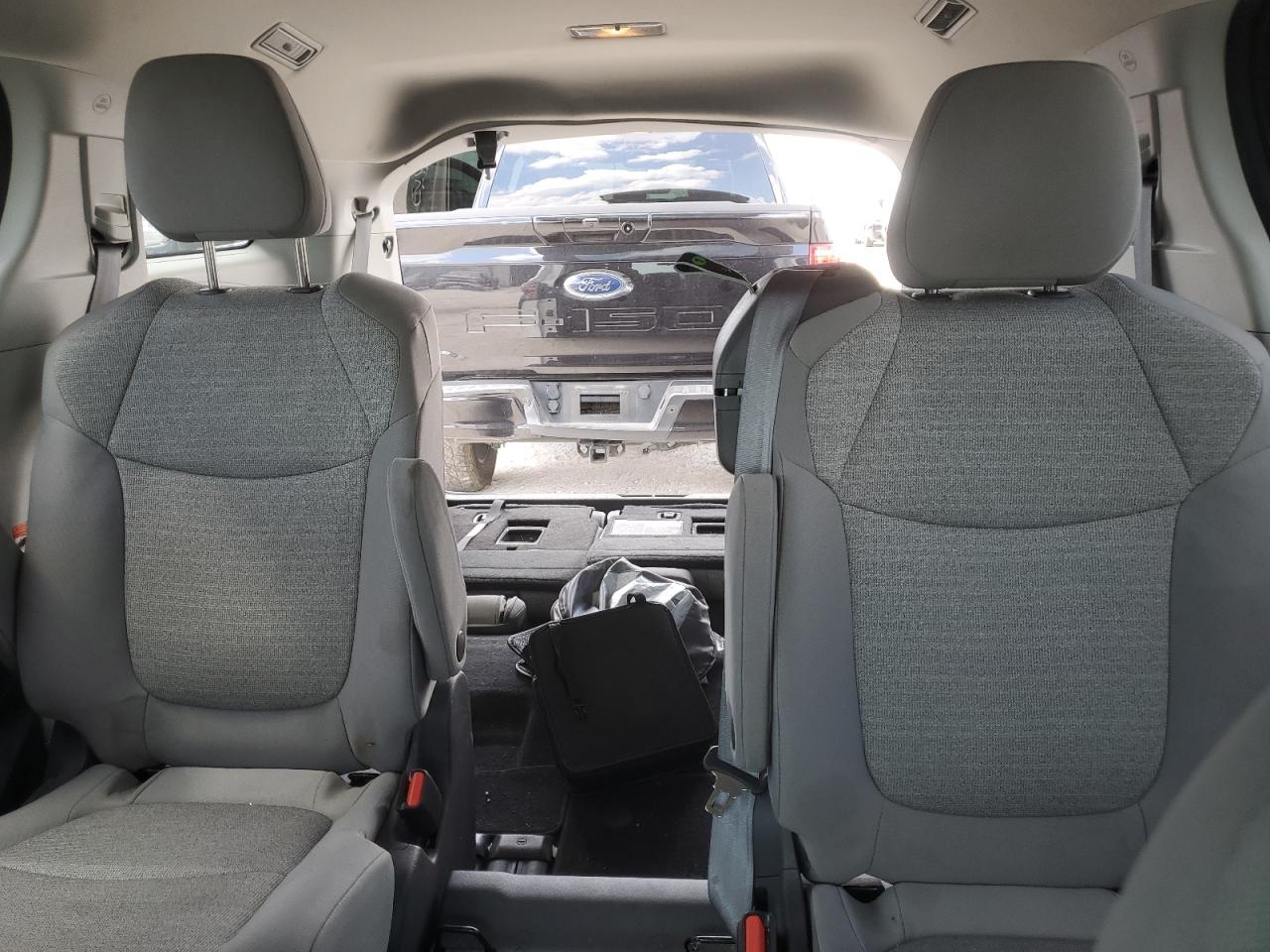 5TDKRKEC7MS027910 2021 Toyota Sienna Le