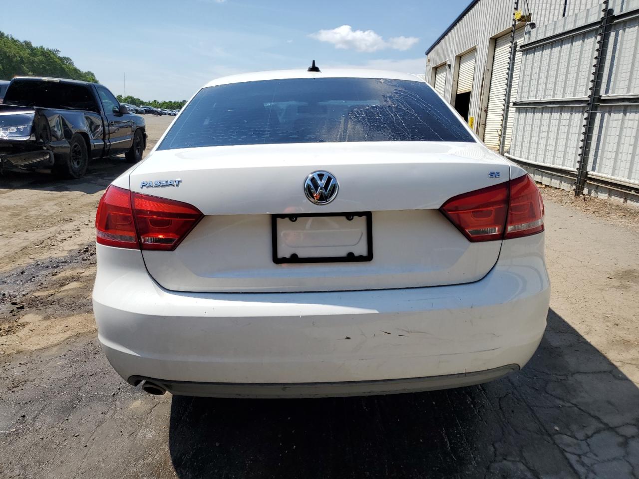 1VWBP7A36DC035469 2013 Volkswagen Passat Se