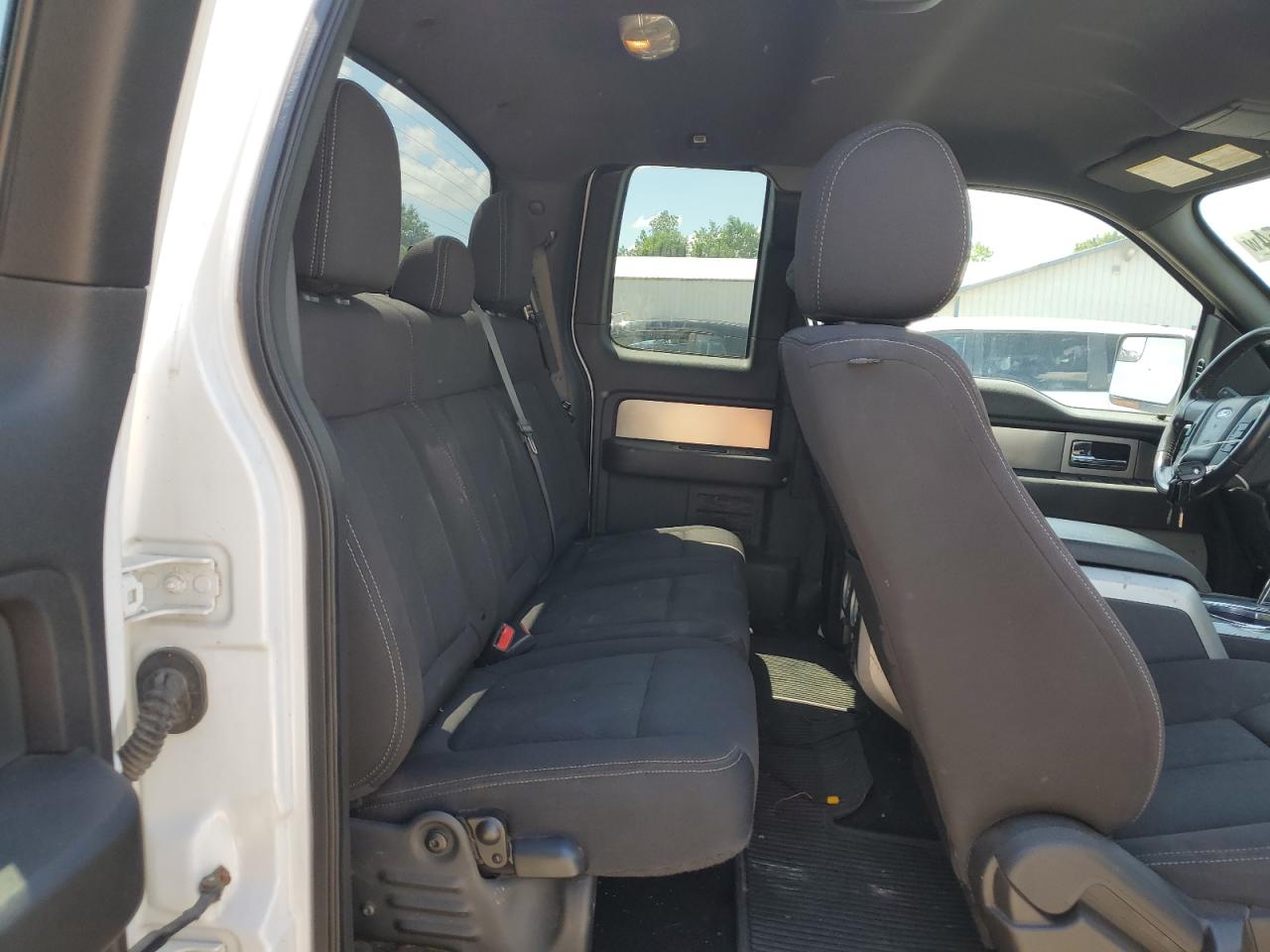 2014 Ford F150 Super Cab vin: 1FTFX1ET9EFC99040