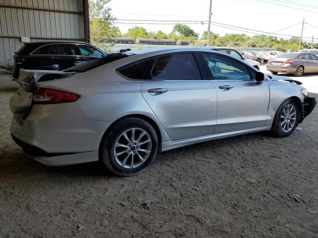 VIN 3FA6P0HD3HR310478 2017 Ford Fusion, SE no.3