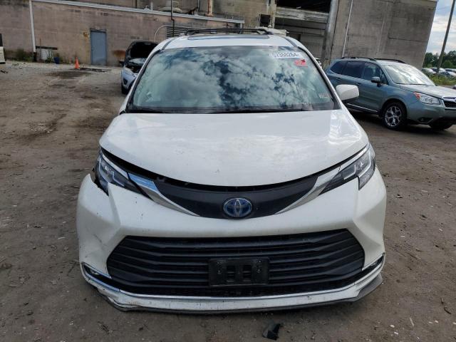 5TDJSKFC8MS021449 Toyota All Models SIENNA XLE 5