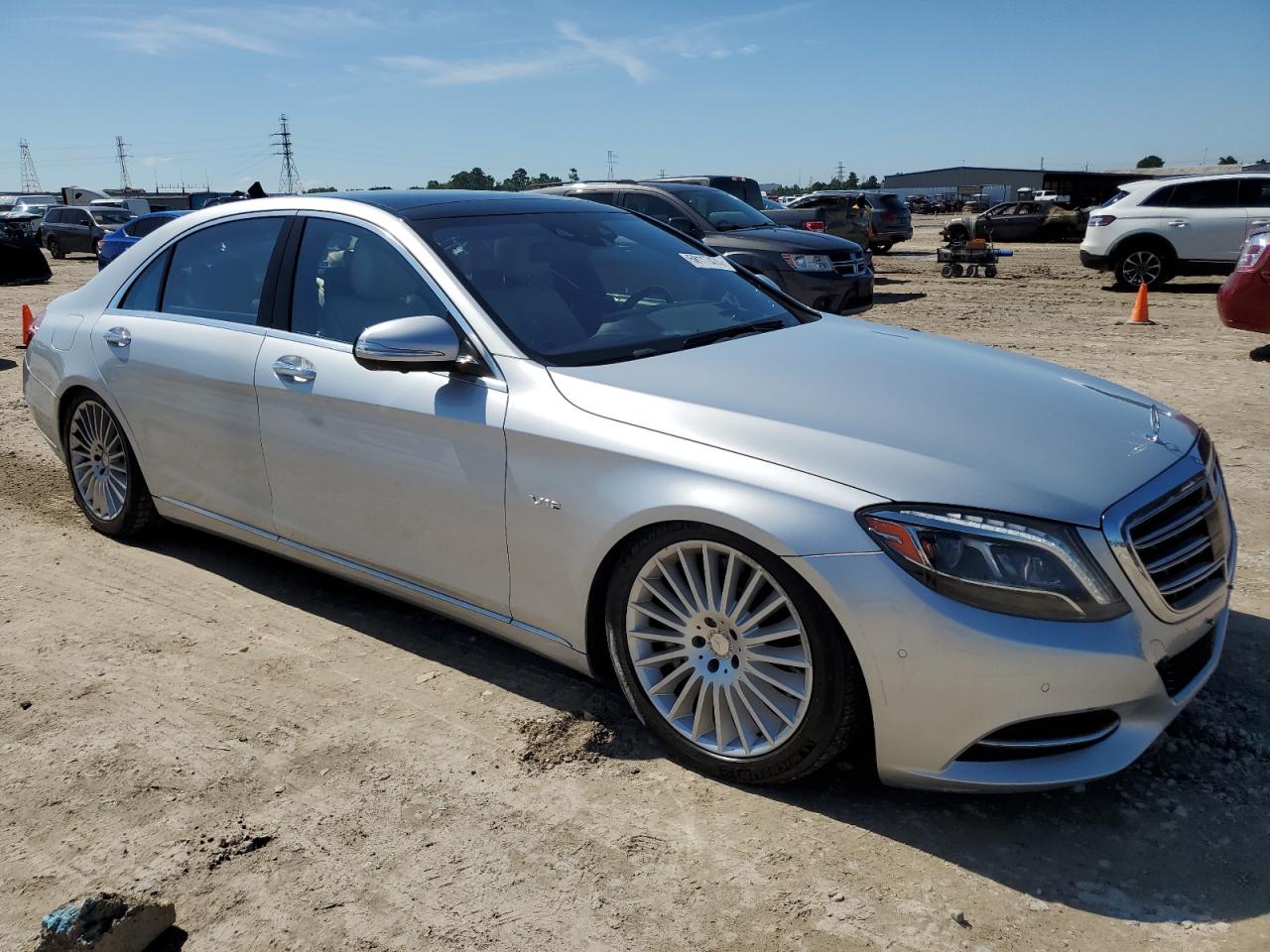 2015 Mercedes-Benz S S600 vin: WDDUG7GB1FA094119