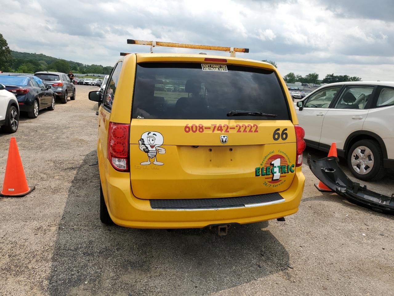 2C4JRGAG5DR640084 2013 Ram Tradesman