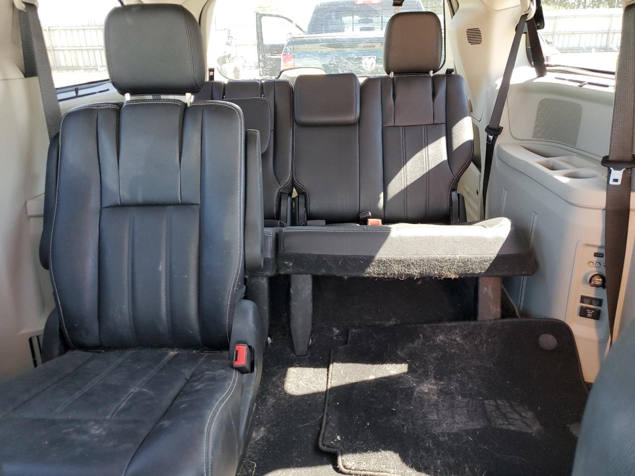 2C4RC1CG3DR808528 2013 Chrysler Town & Country Touring L