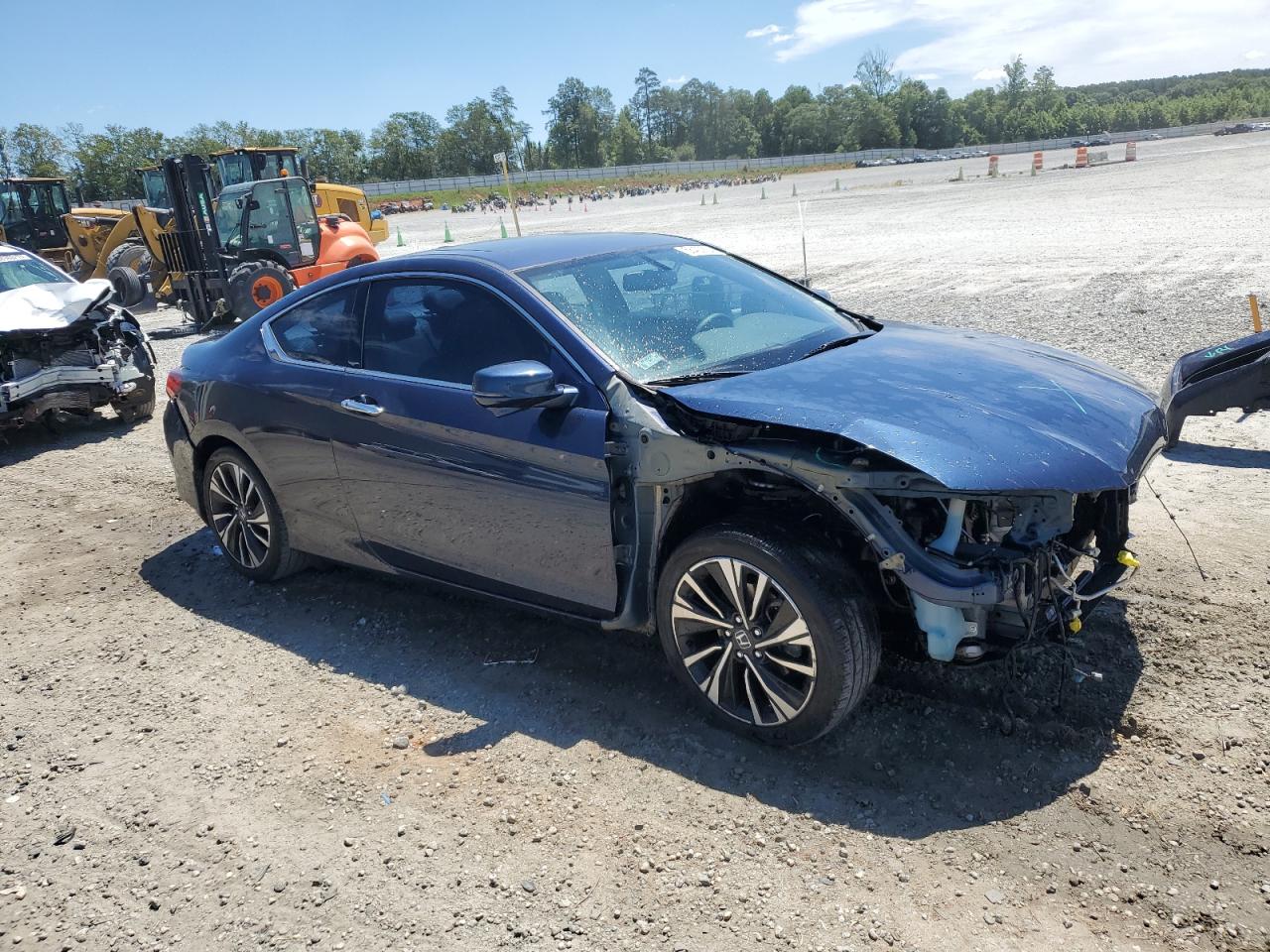 2017 Honda Accord Exl vin: 1HGCT1B85HA000645