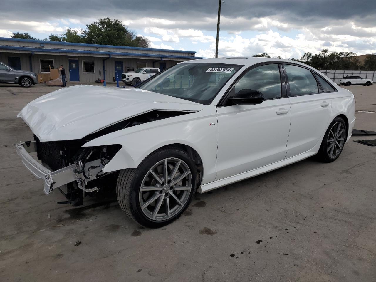 WAUC8AFC0JN103546 2018 Audi A6 Premium