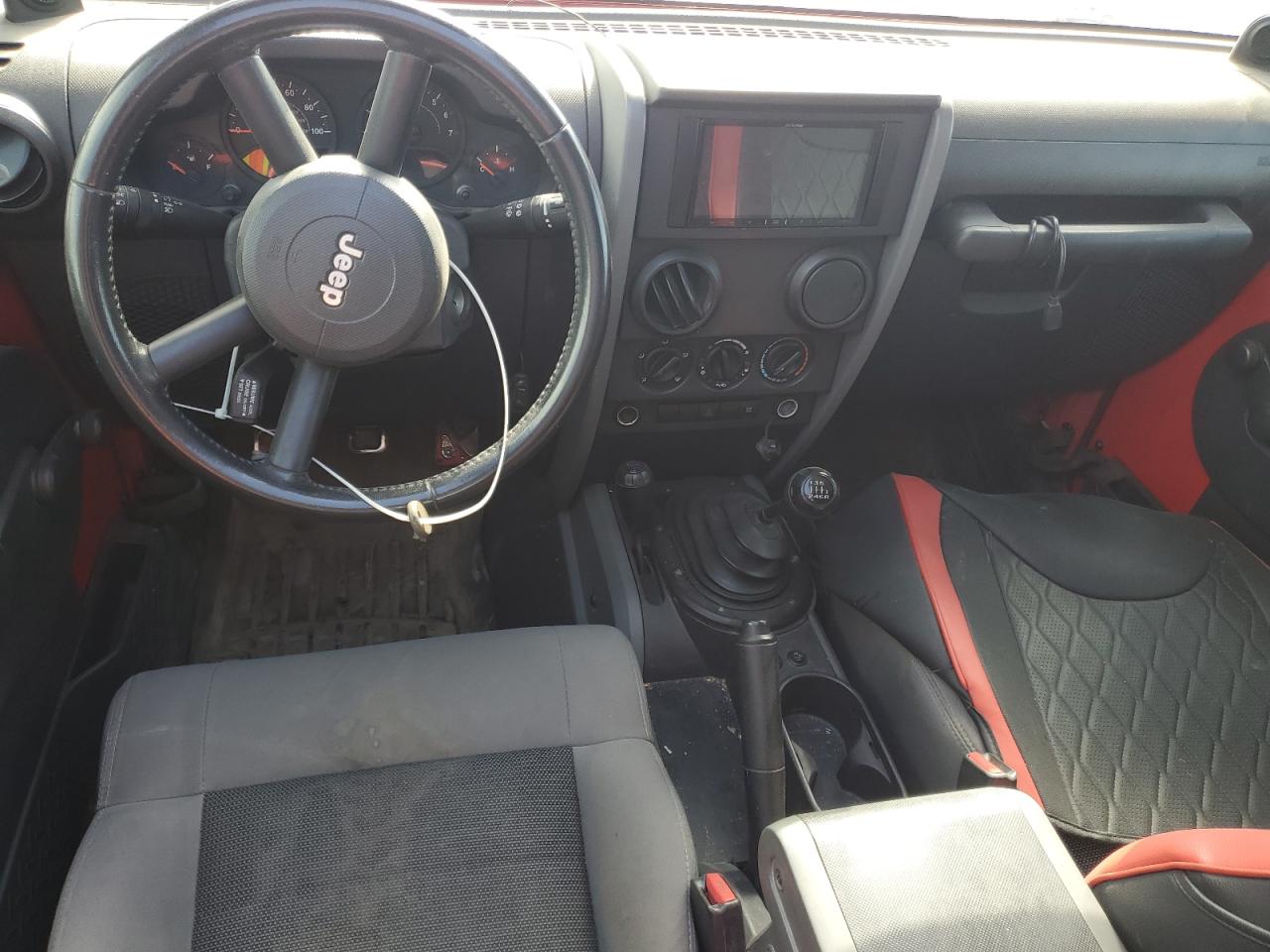 1J4GA39168L583560 2008 Jeep Wrangler Unlimited X