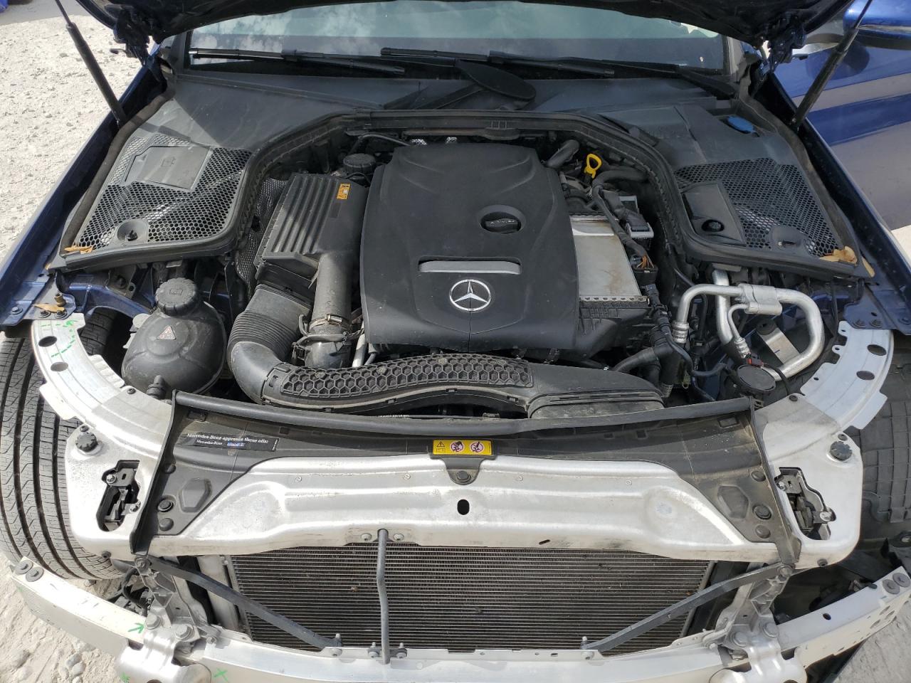 WDDWF4JB5HR249679 2017 Mercedes-Benz C 300