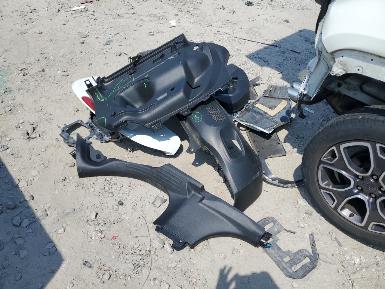 ZACCJBDB1JPH34739 2018 Jeep Renegade Limited