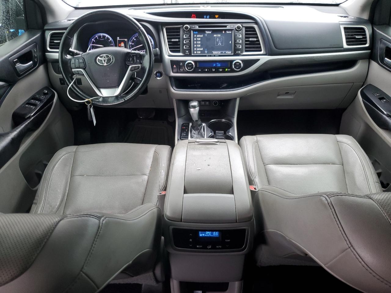 5TDYZRFH2HS229895 2017 Toyota Highlander Limited