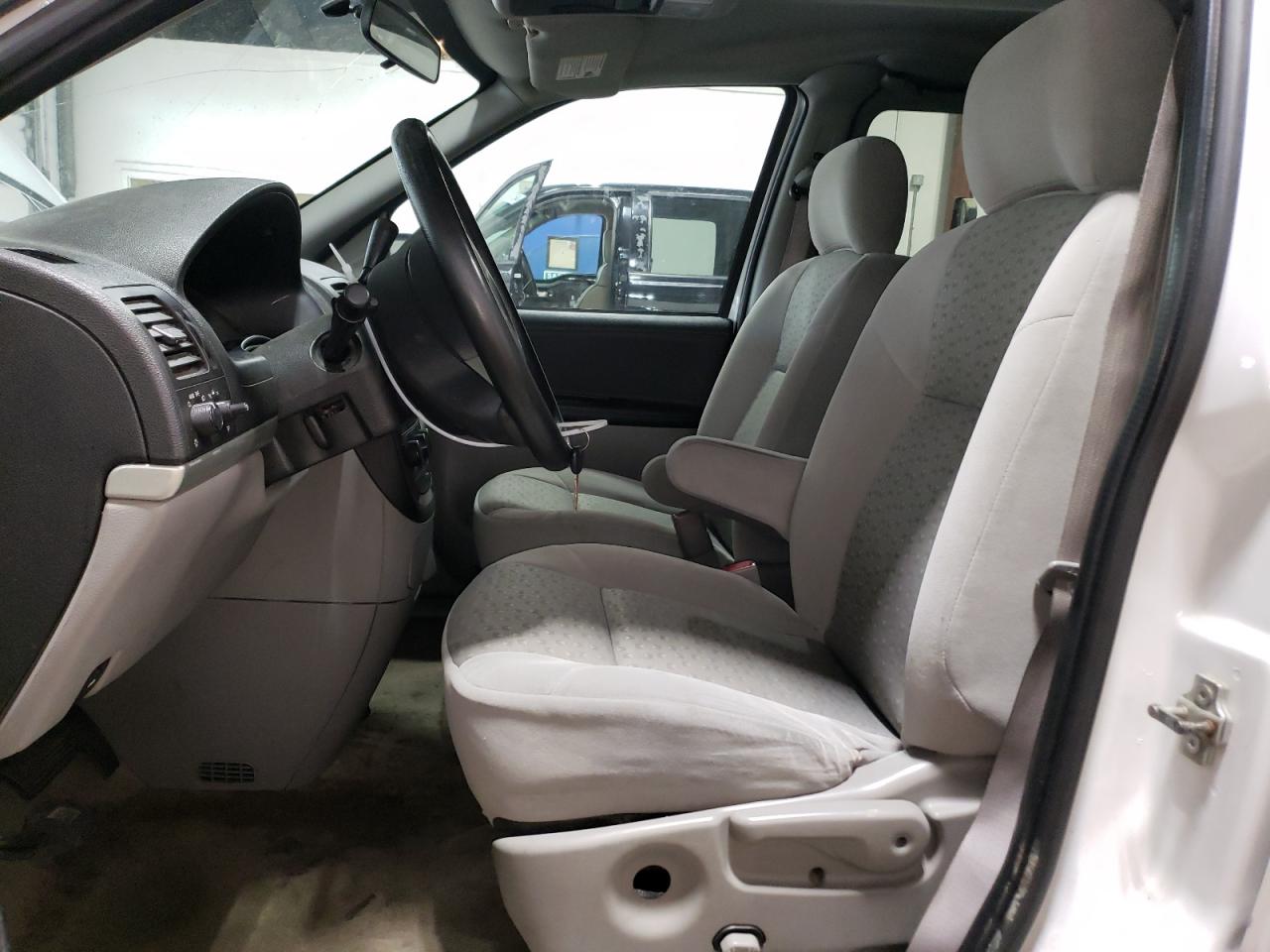 1GNDV23128D128593 2008 Chevrolet Uplander Ls