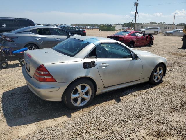 2001 Mercedes-Benz Slk 320 VIN: WDBKK65F21F218585 Lot: 60437624