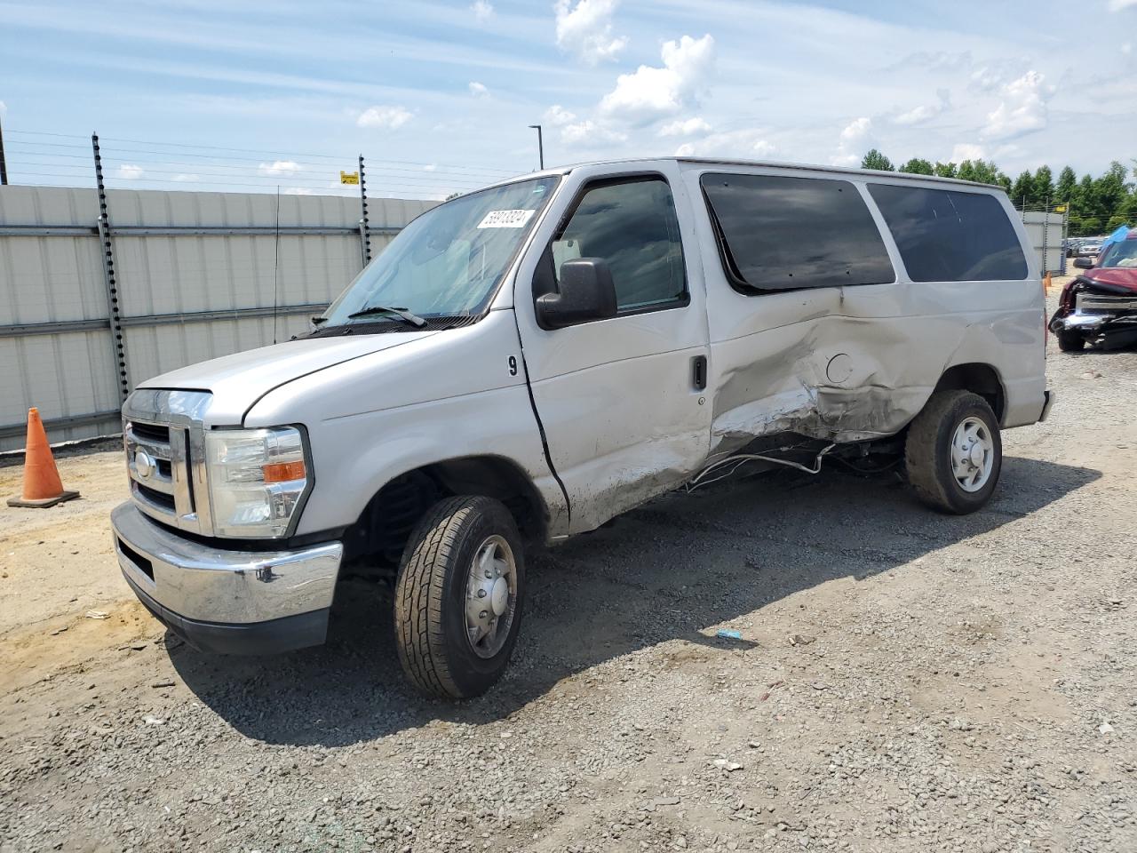 1FBNE3BL7EDA59714 2014 Ford Econoline E350 Super Duty Wagon