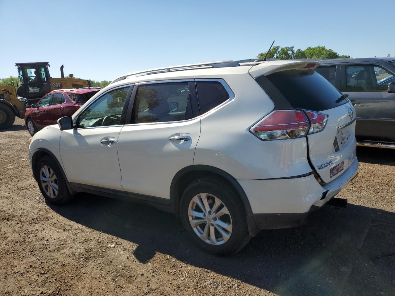 2016 Nissan Rogue S vin: 5N1AT2MV1GC871085