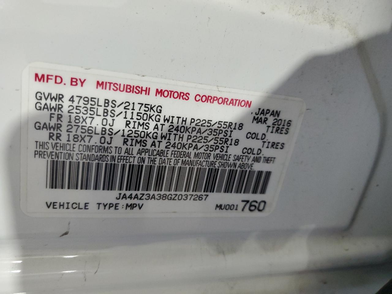 JA4AZ3A38GZ037267 2016 Mitsubishi Outlander Se