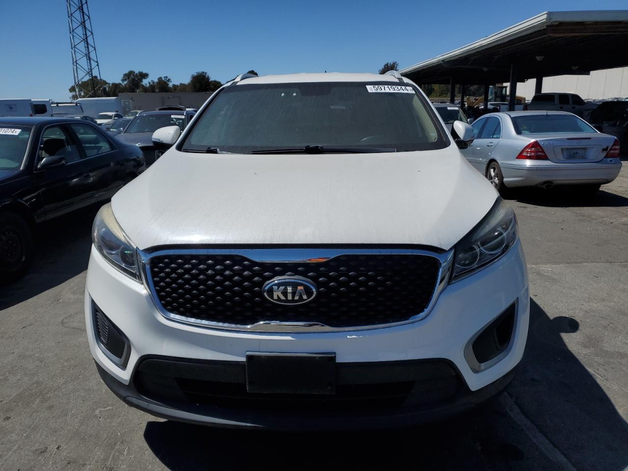 5XYPG4A39GG170498 2016 Kia Sorento Lx