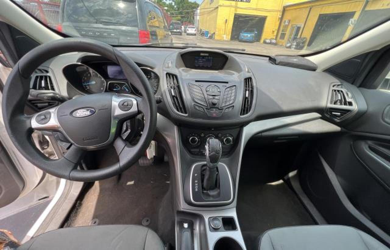 1FMCU0GX2DUB68642 2013 Ford Escape Se