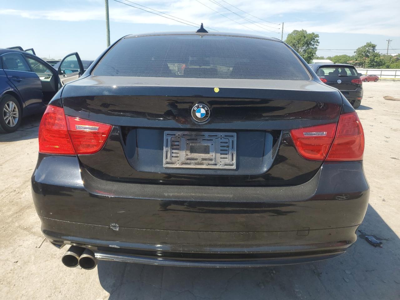 WBAPH73559E125743 2009 BMW 328 I