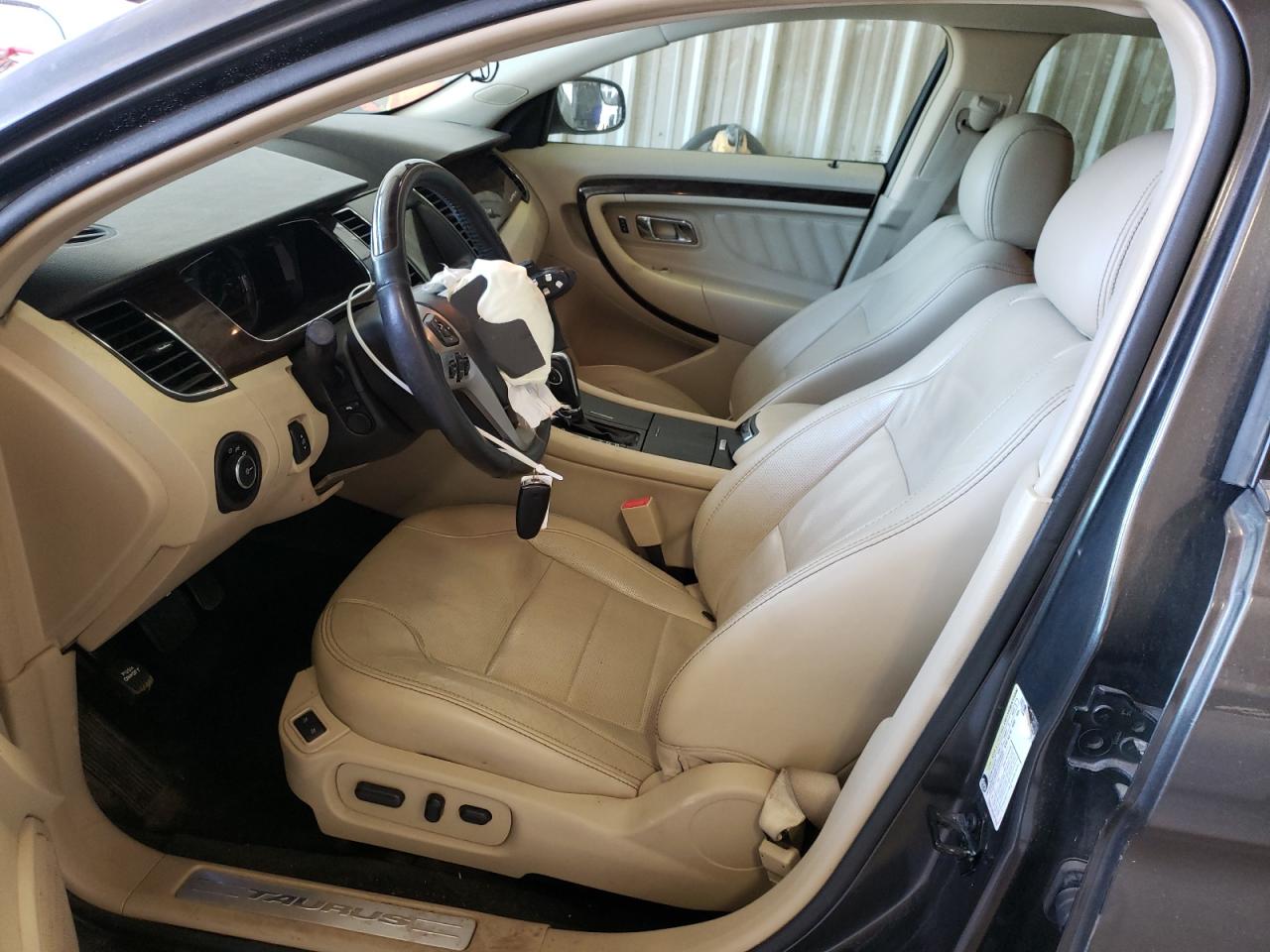 1FAHP2F86GG121887 2016 Ford Taurus Limited