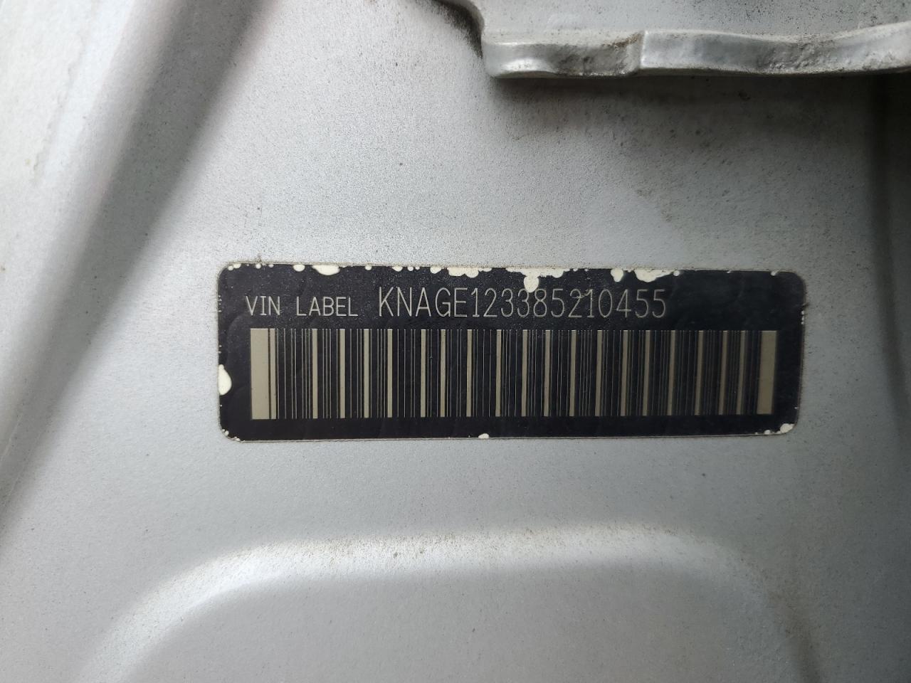 KNAGE123385210455 2008 Kia Optima Lx