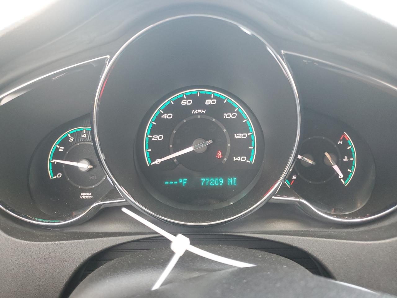 1G1ZD5E1XBF142701 2011 Chevrolet Malibu 2Lt