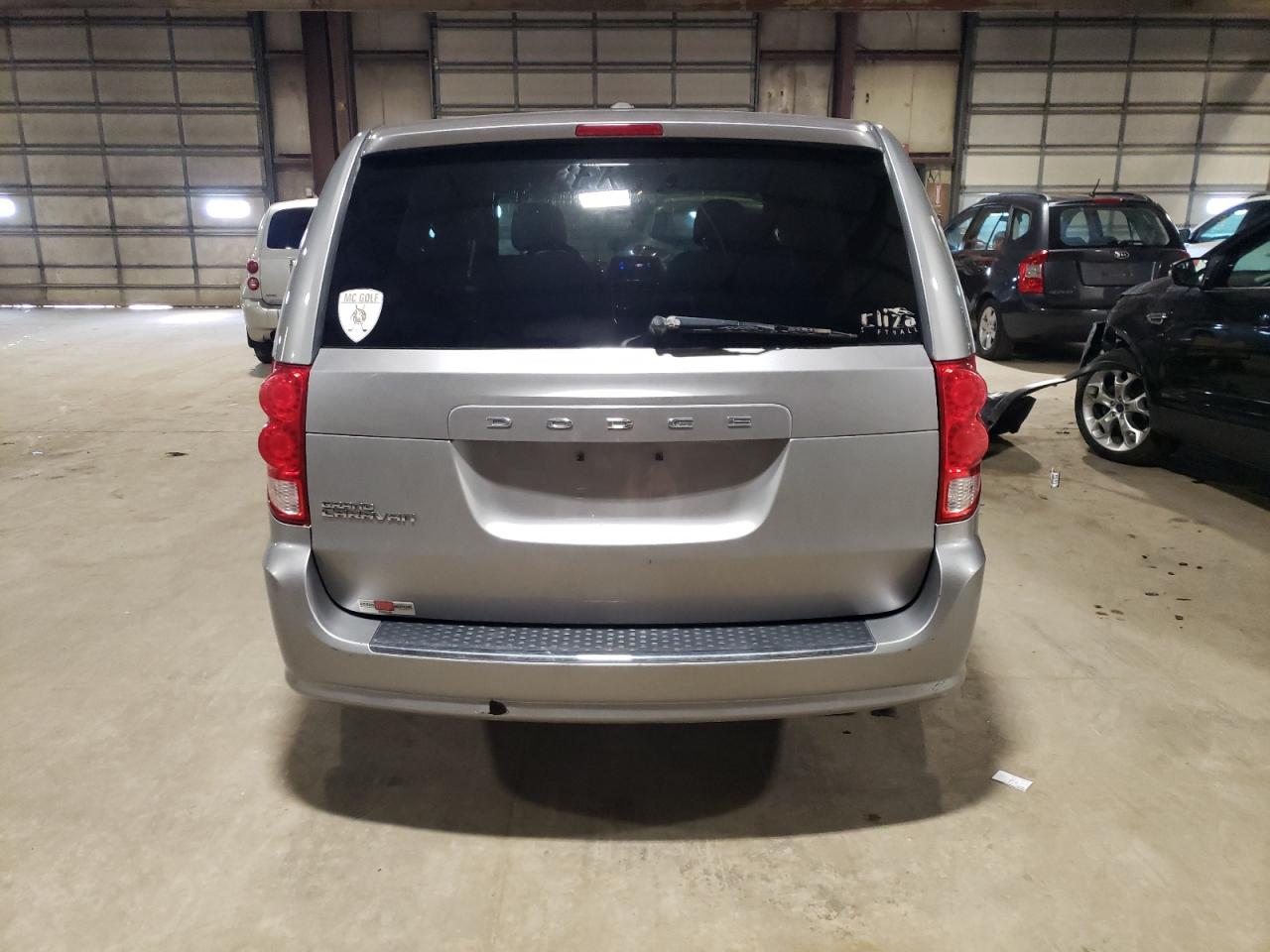 2C4RDGBG0GR276693 2016 Dodge Grand Caravan Se