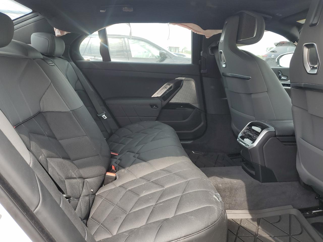 WBA23EH03PCM35425 2023 BMW 740 I