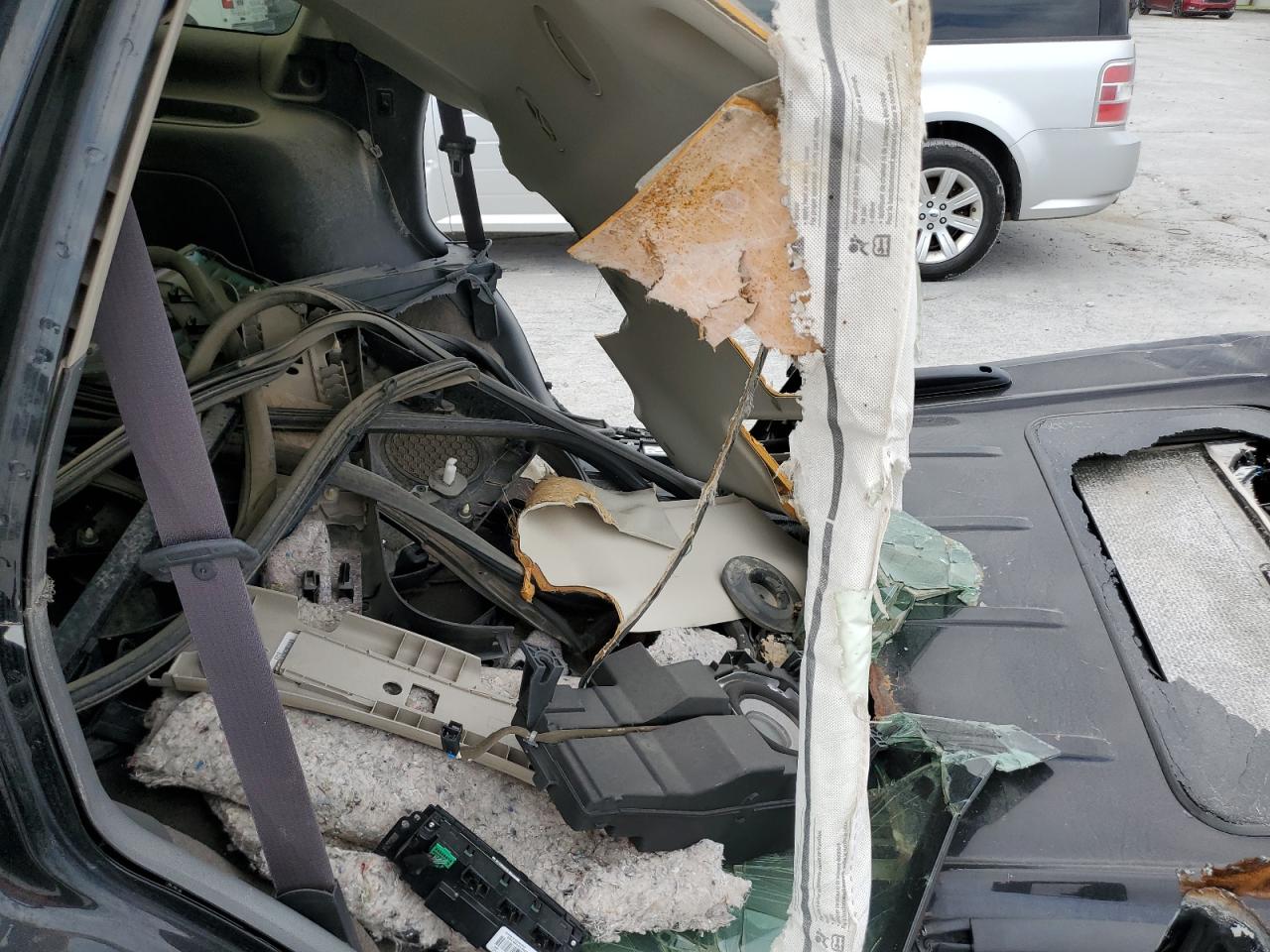 1GNSKCE08BR399288 2011 Chevrolet Tahoe K1500 Ltz