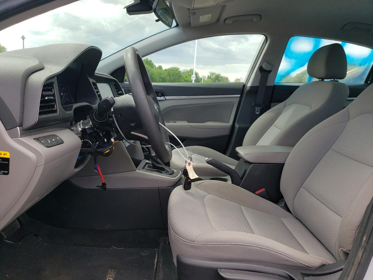 5NPD84LF1KH410278 2019 Hyundai Elantra Sel