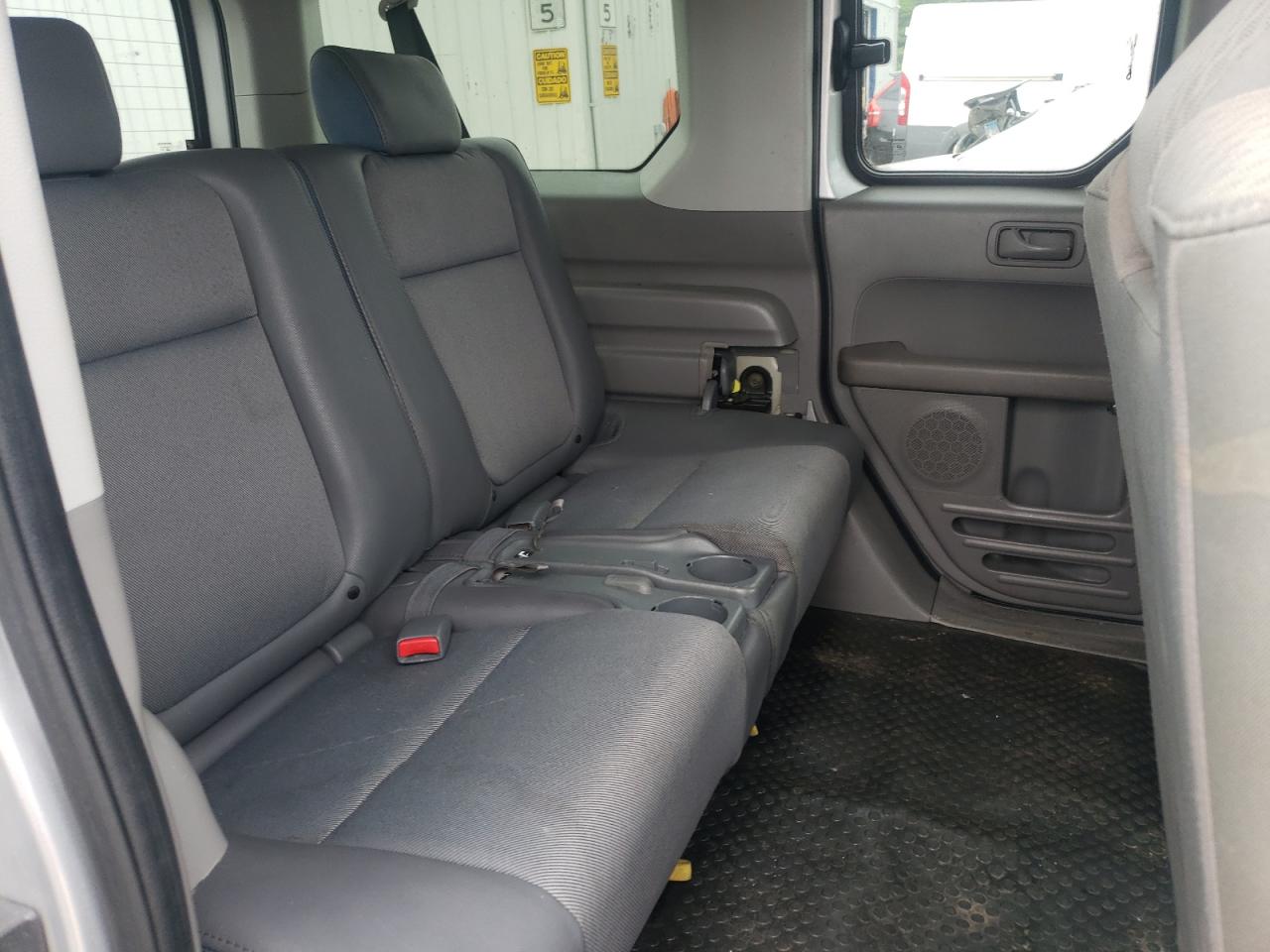 5J6YH2H31AL003750 2010 Honda Element Lx