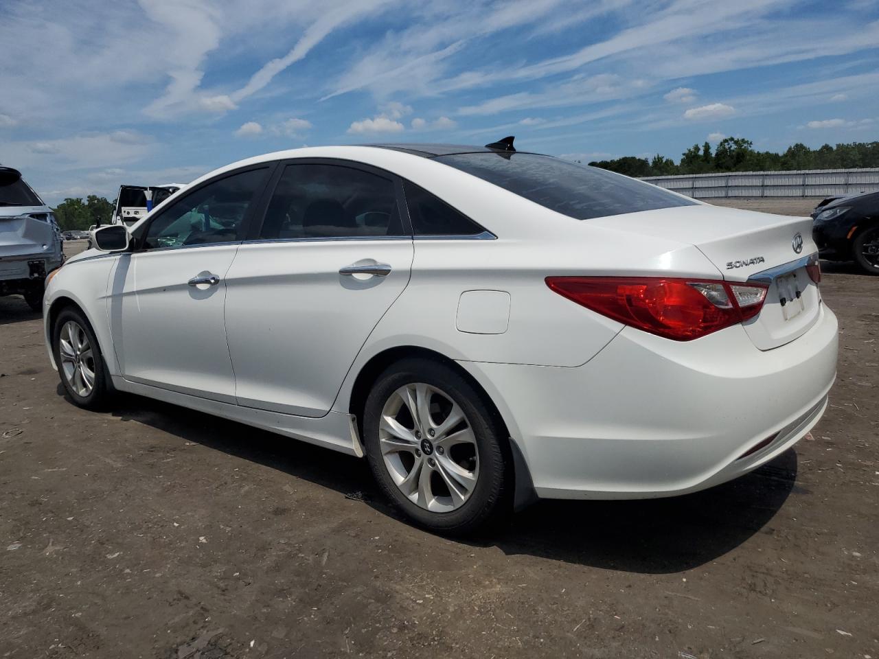 5NPEC4AC4CH398821 2012 Hyundai Sonata Se