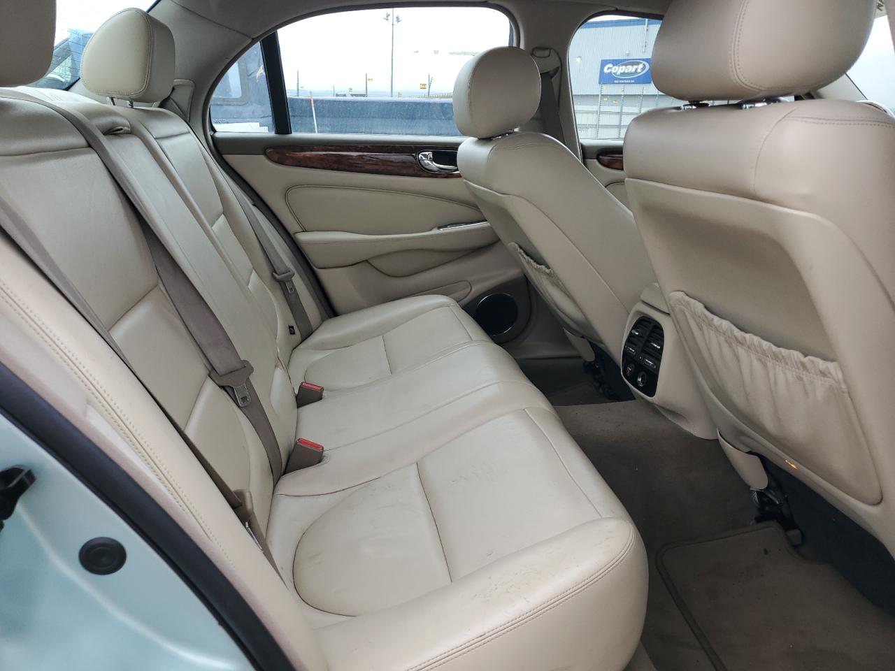 SAJWA71CX4SG27635 2004 Jaguar Xj8